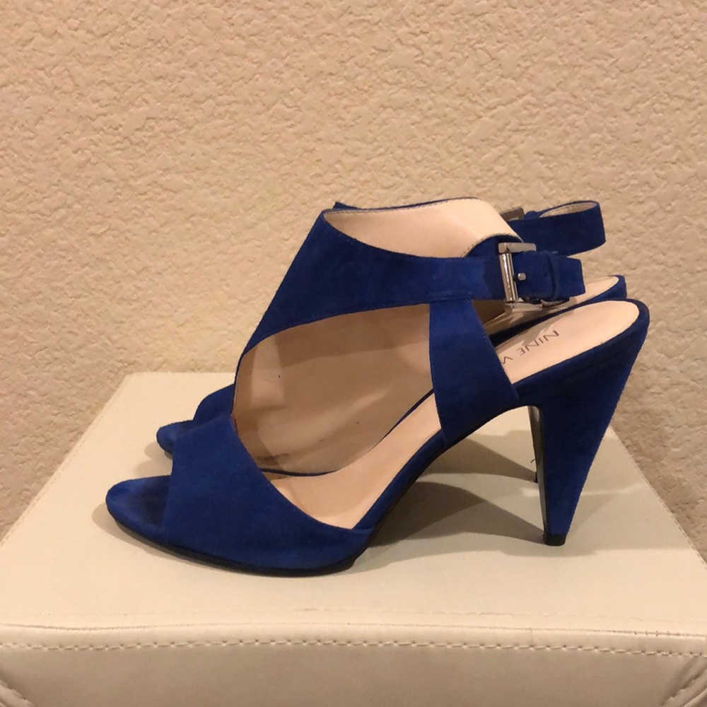 ❤️Blue Suede Heels❤️
